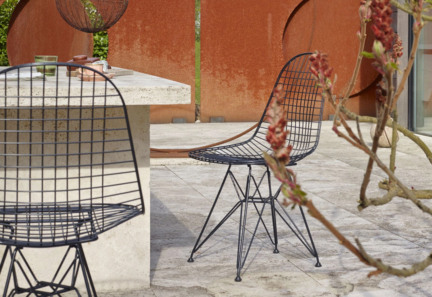 Eames DKR Wire Chair