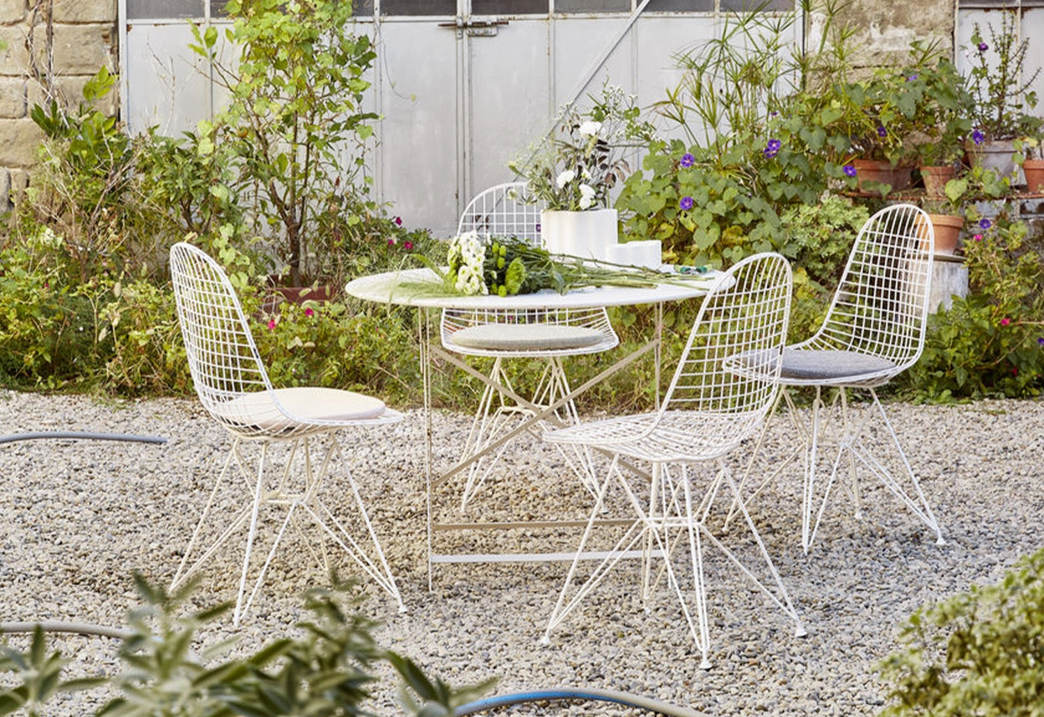Eames DKR Wire Chair