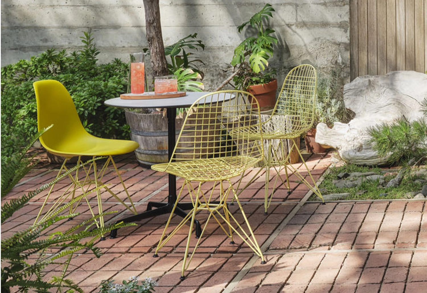 Eames DKR Wire Chair