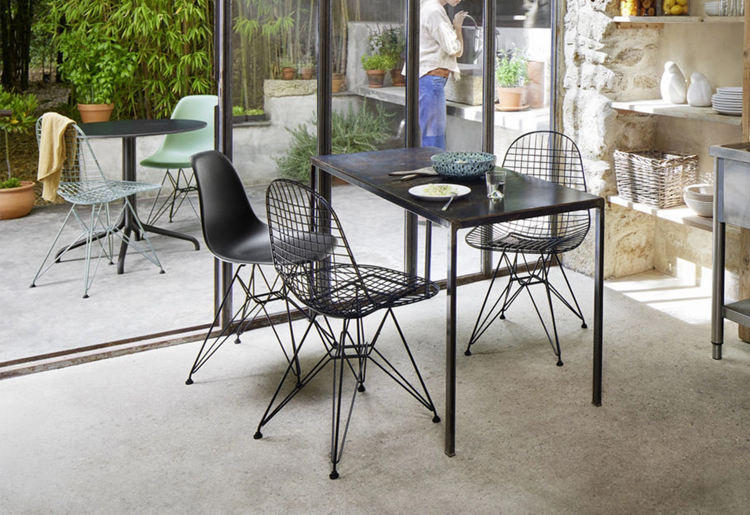 Eames DKR Wire Chair