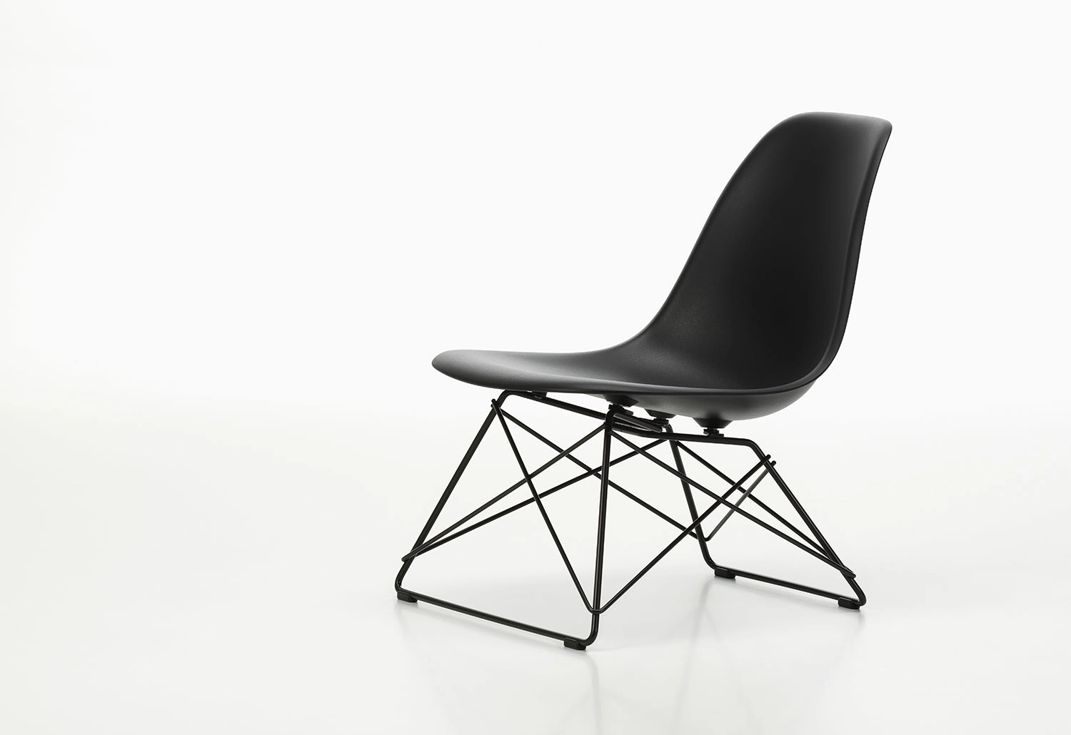 Eames LSR Plastic Chair