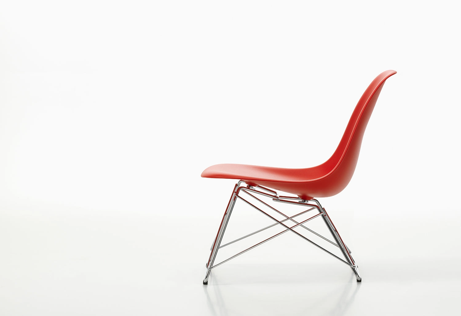 Eames LSR Plastic Chair
