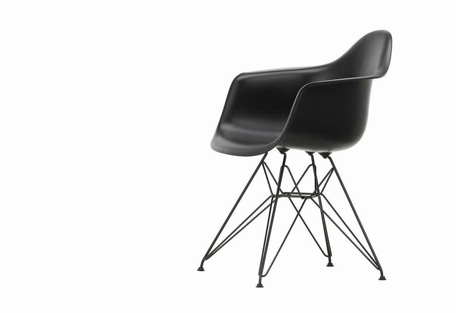Eames RE DAR Armchair