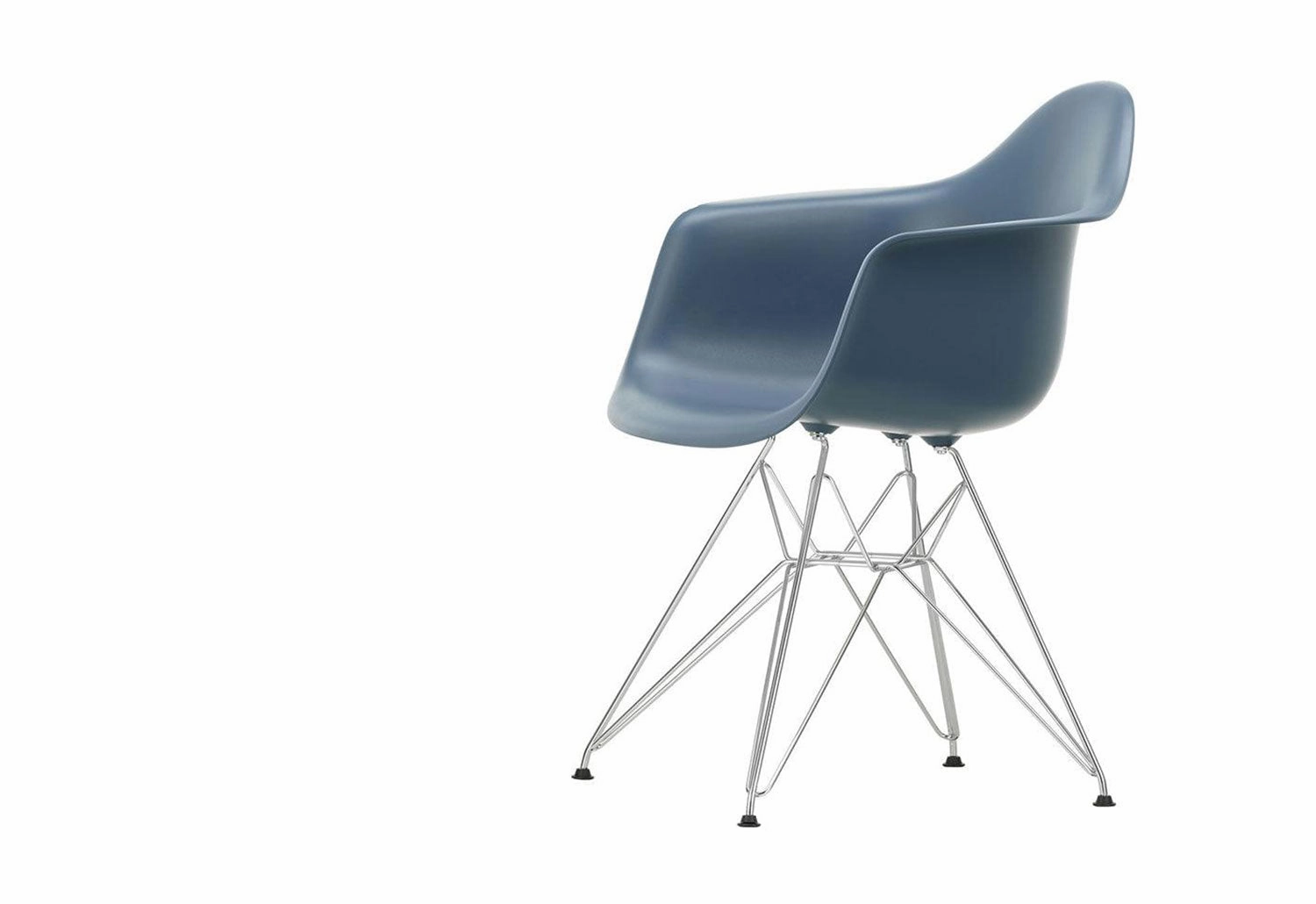 Eames RE DAR Armchair