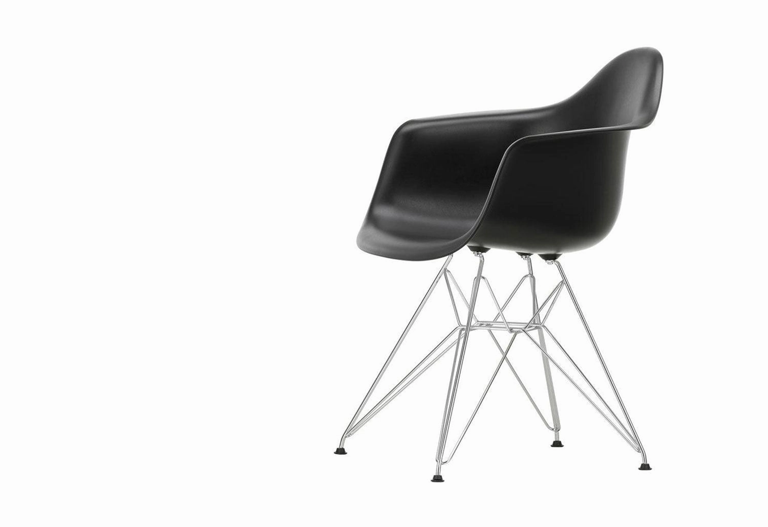 Eames RE DAR Armchair