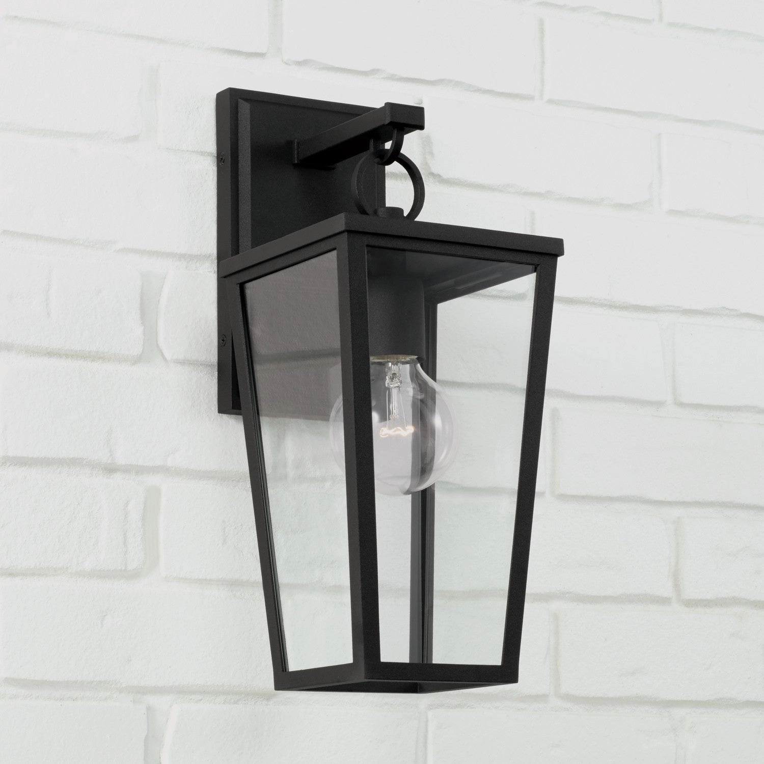 Elliott One Light Outdoor Wall Lantern Black