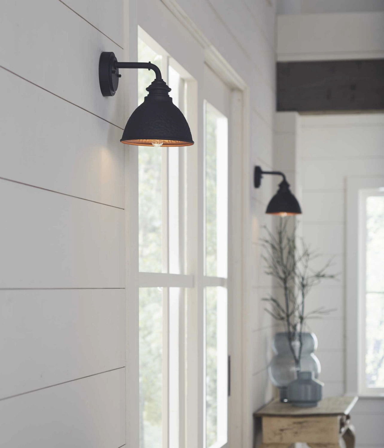 Englewood One Light Wall Lantern Black
