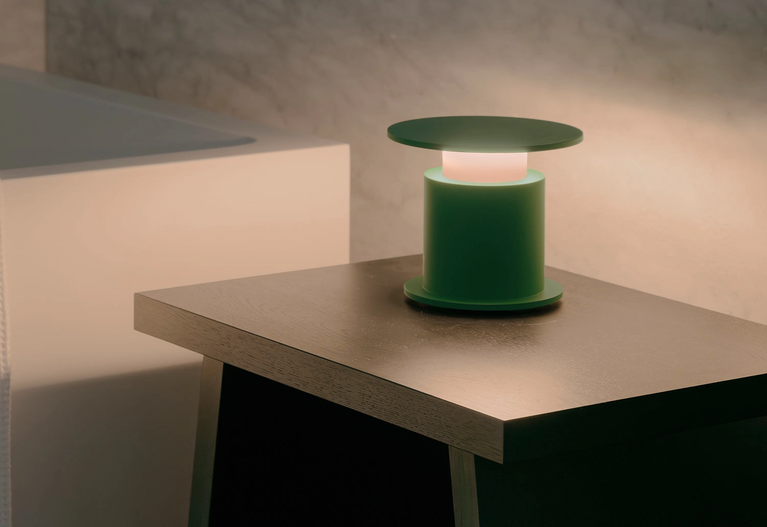 Faro Portable Lamp