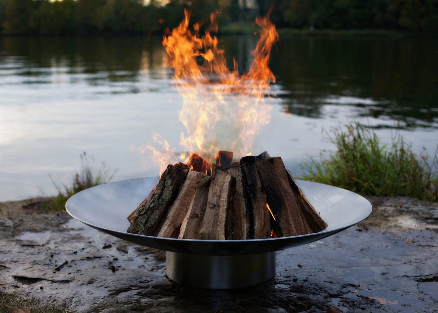 Fire Pit Art Bella Vita 70-inch Wood Burning Fire Pit - BV70