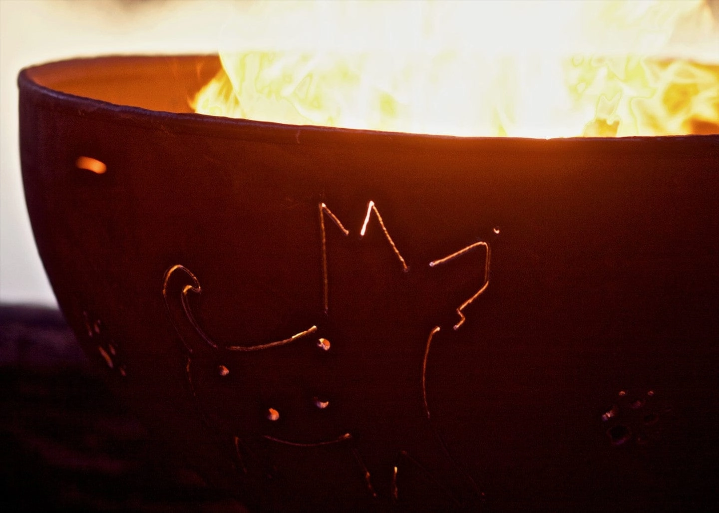 Fire Pit Art Funky Dog 36-inch Electric AWEIS Lit Fire Pit - Funky Dog-PENTA24-200K BTU-AWEIS
