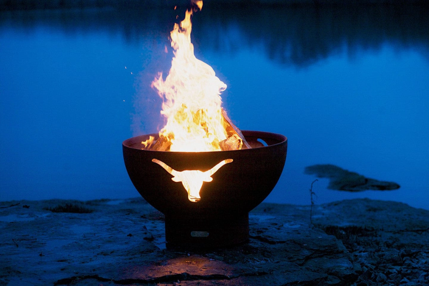 Fire Pit Art Longhorn 36-inch Gas Fire Pit
