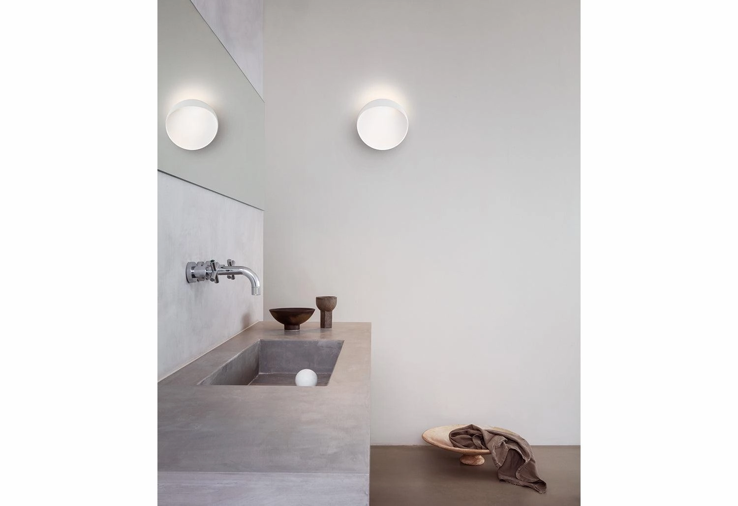 Flindt Wall Light