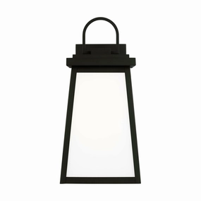 Founders Large 1-Light Outdoor Wall Light (with Bulb)Weatherproof outdoor lighting