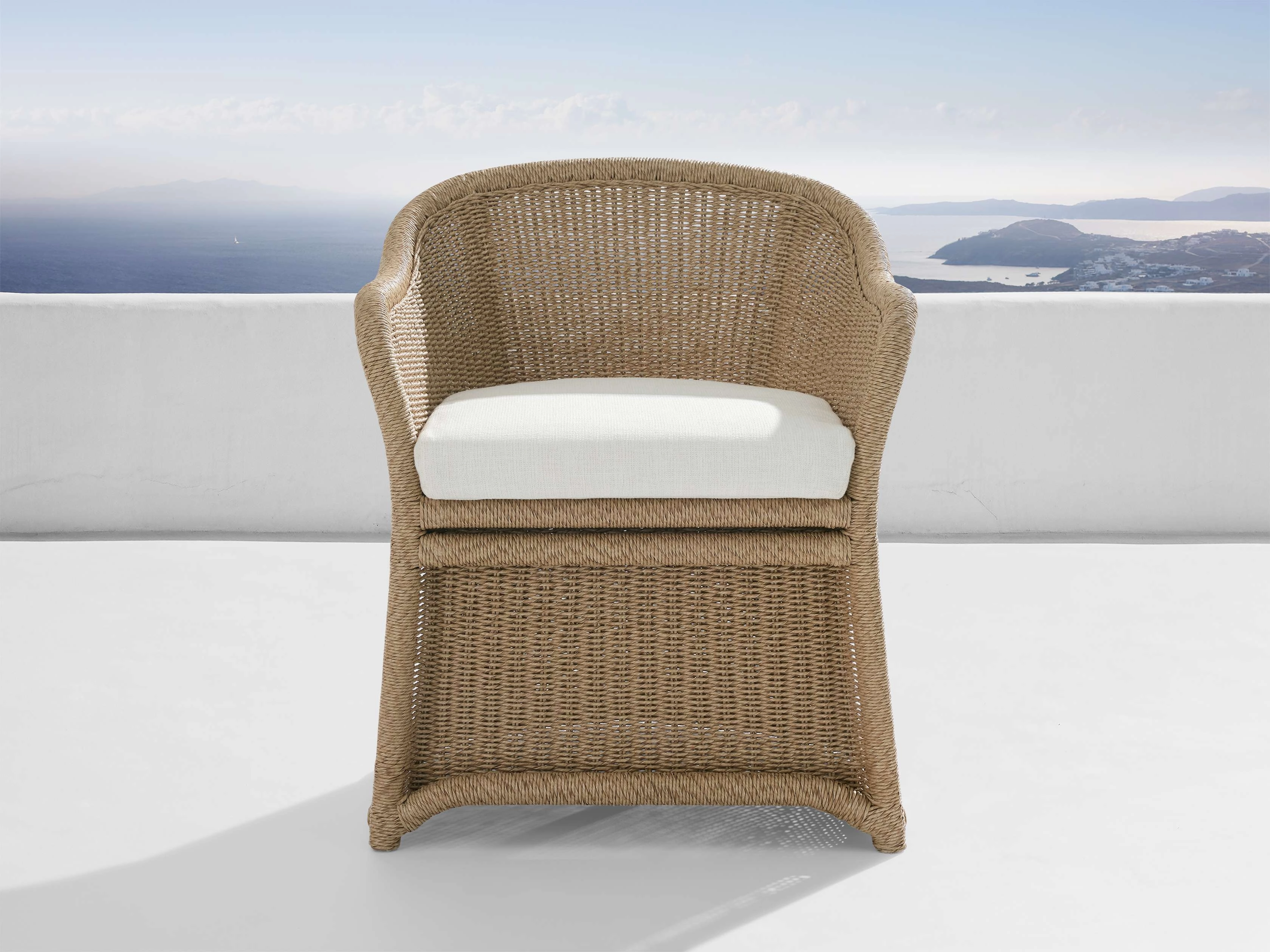 Fowler Outdoor Dining Chairoutdoor dining chair with armrests