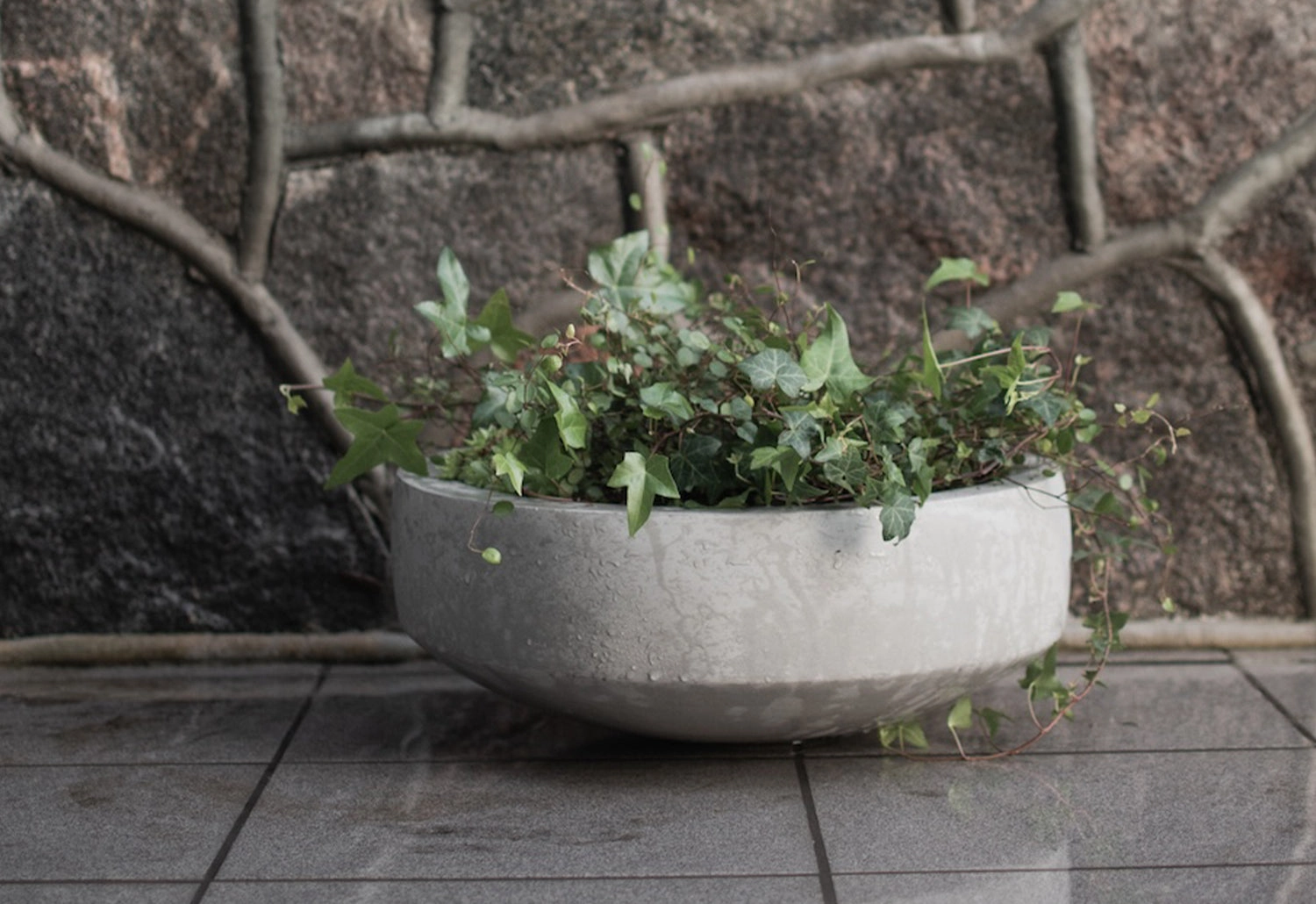 Garden Bowl PlanterDurable outdoor patio accessories