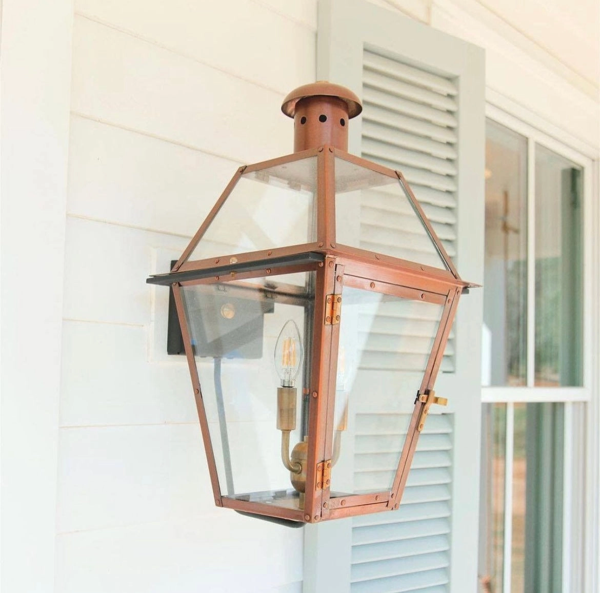 Georgetown 18" Electric Outdoor Wall Sconce