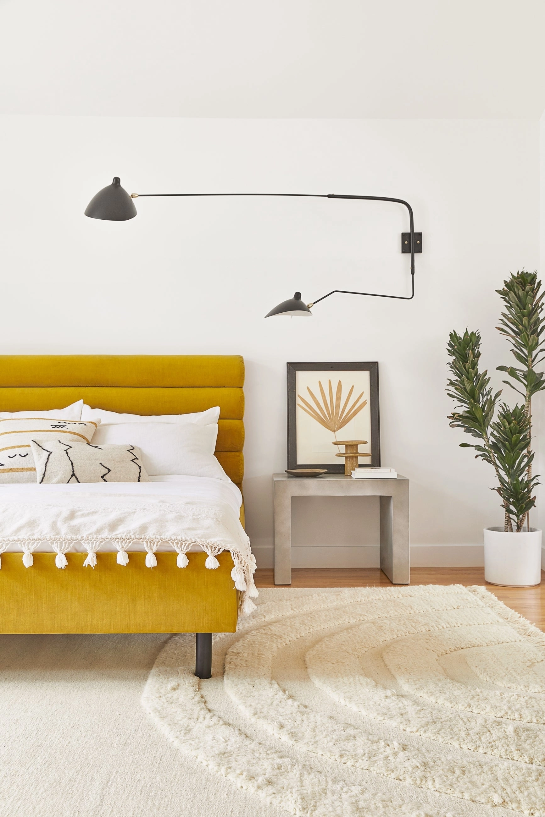 Gin Indoor / Outdoor Side Table