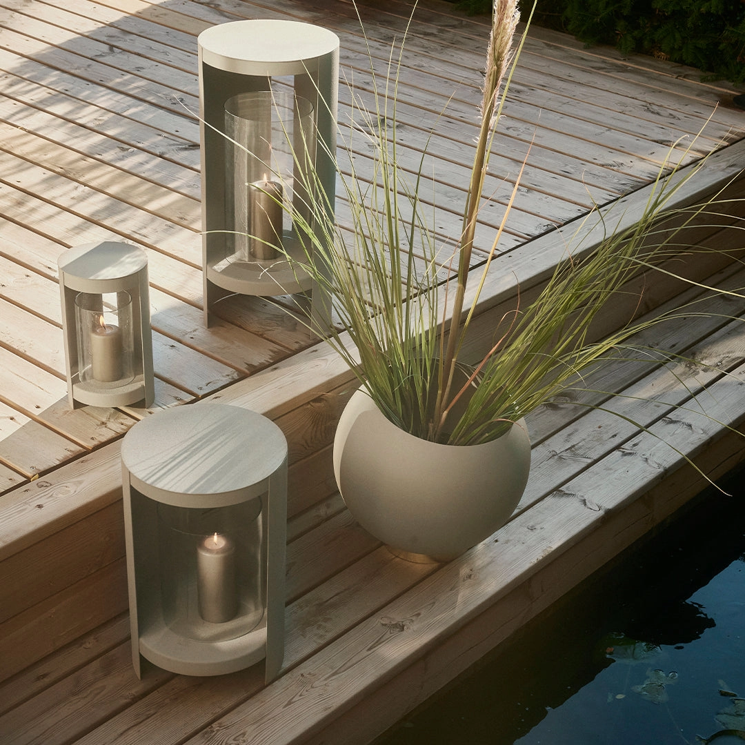 Globe Flowerpot (Order Quantity: 4)