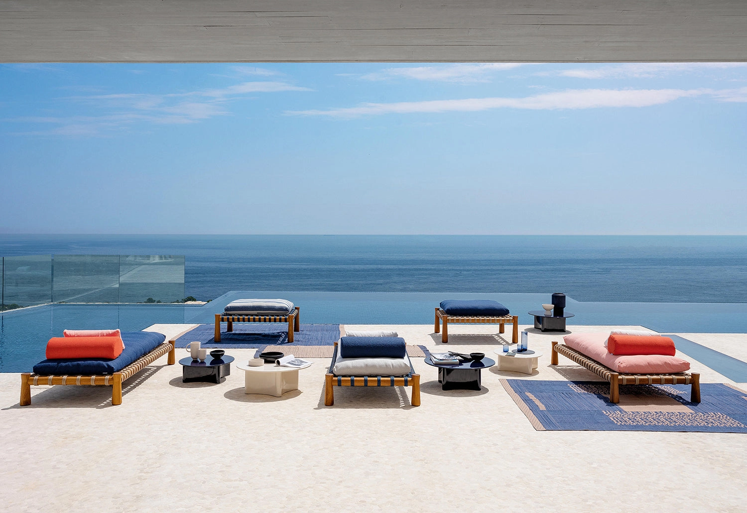 Guna Side Table