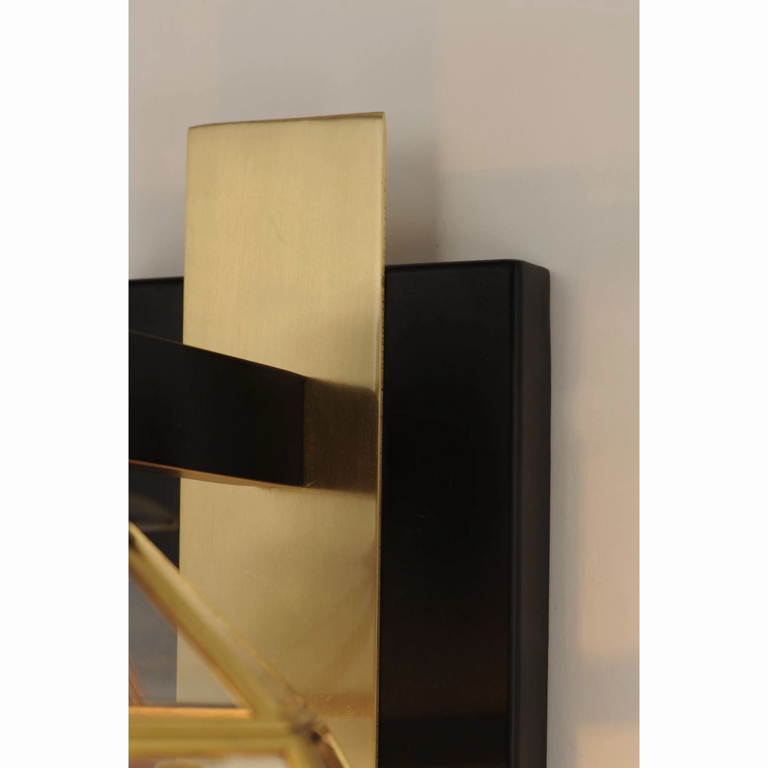 Heirloom Outdoor Wall Light