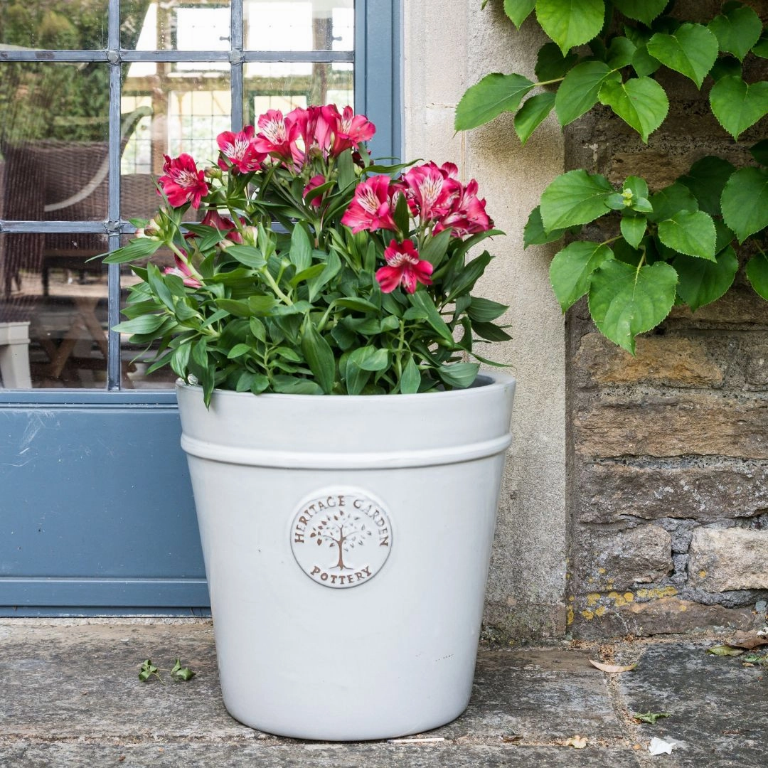 Heritage Pot White hanging garden planters for small spaces