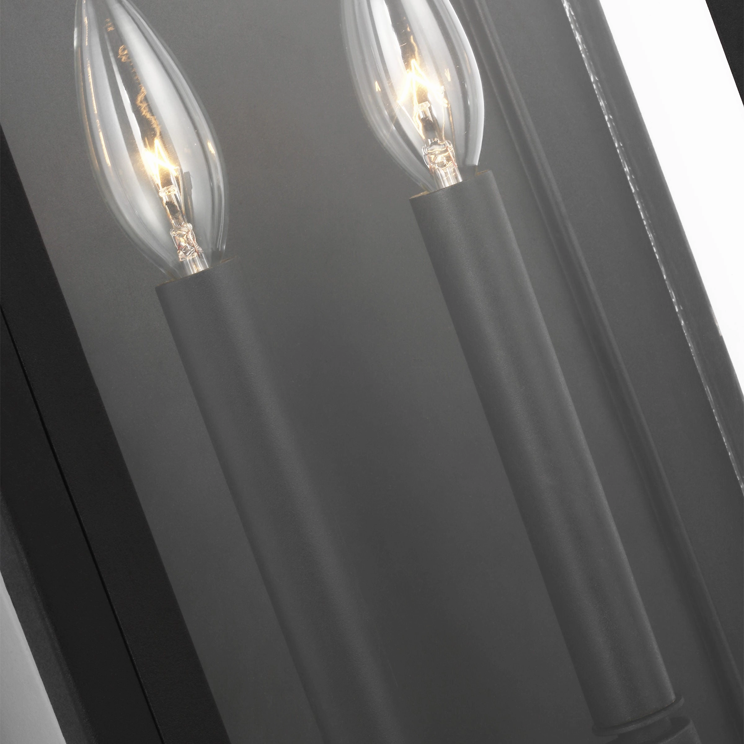 Hingham Outdoor Wall Light