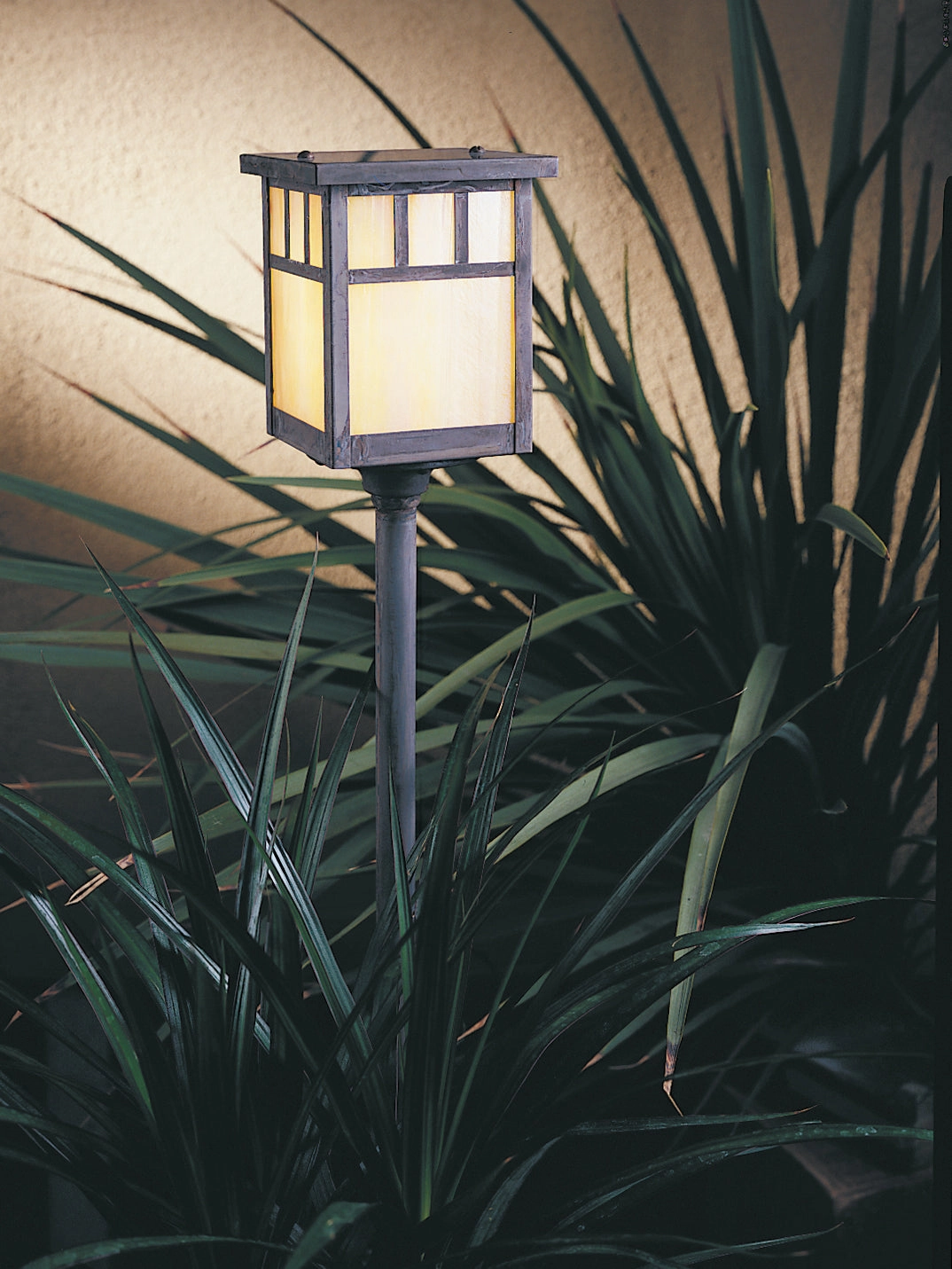 Huntington One Light Landscape Mission BrownDecorative outdoor post lights