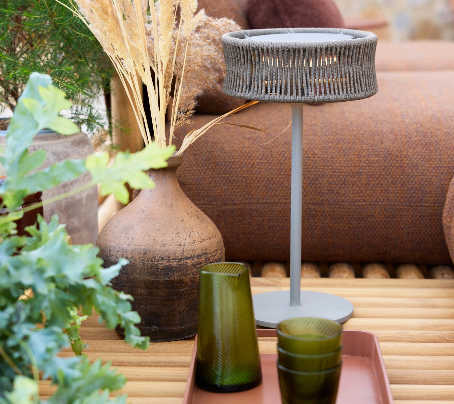 Illusion table lamp, medium
