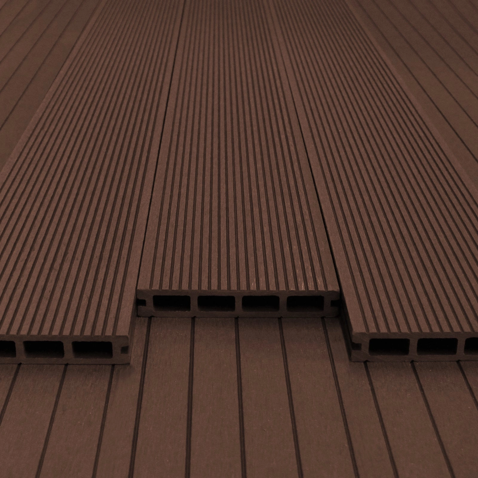 Jard Composite Decking - 7 SQM - Conker Brown