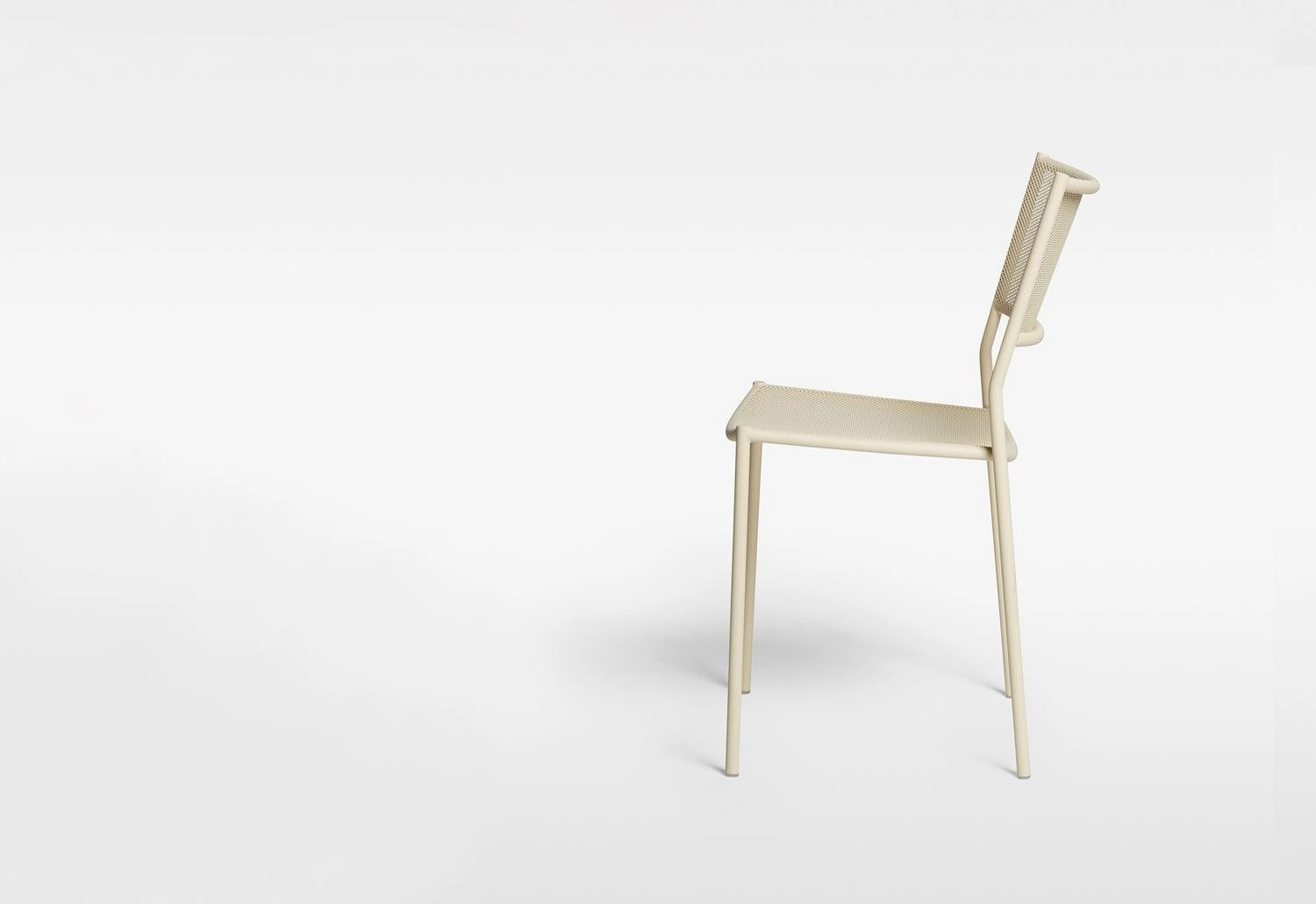 Jig Mesh Outdoor Side Chair
