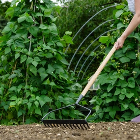 Kent & Stowe Carbon Steel Soil Rake premium quality garden tool set with case