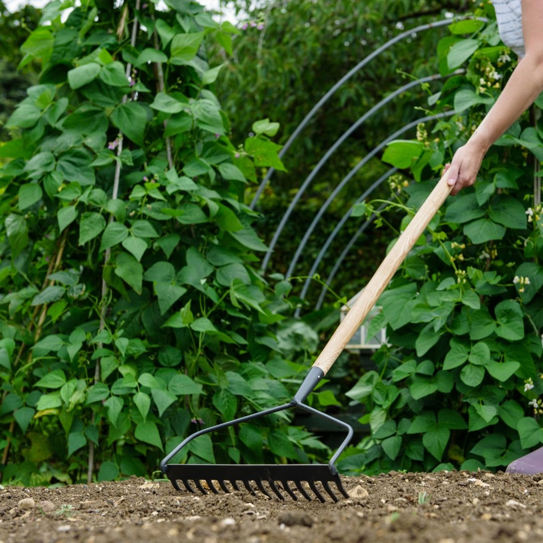 Kent & Stowe Carbon Steel Soil Rake premium quality garden tool set with case