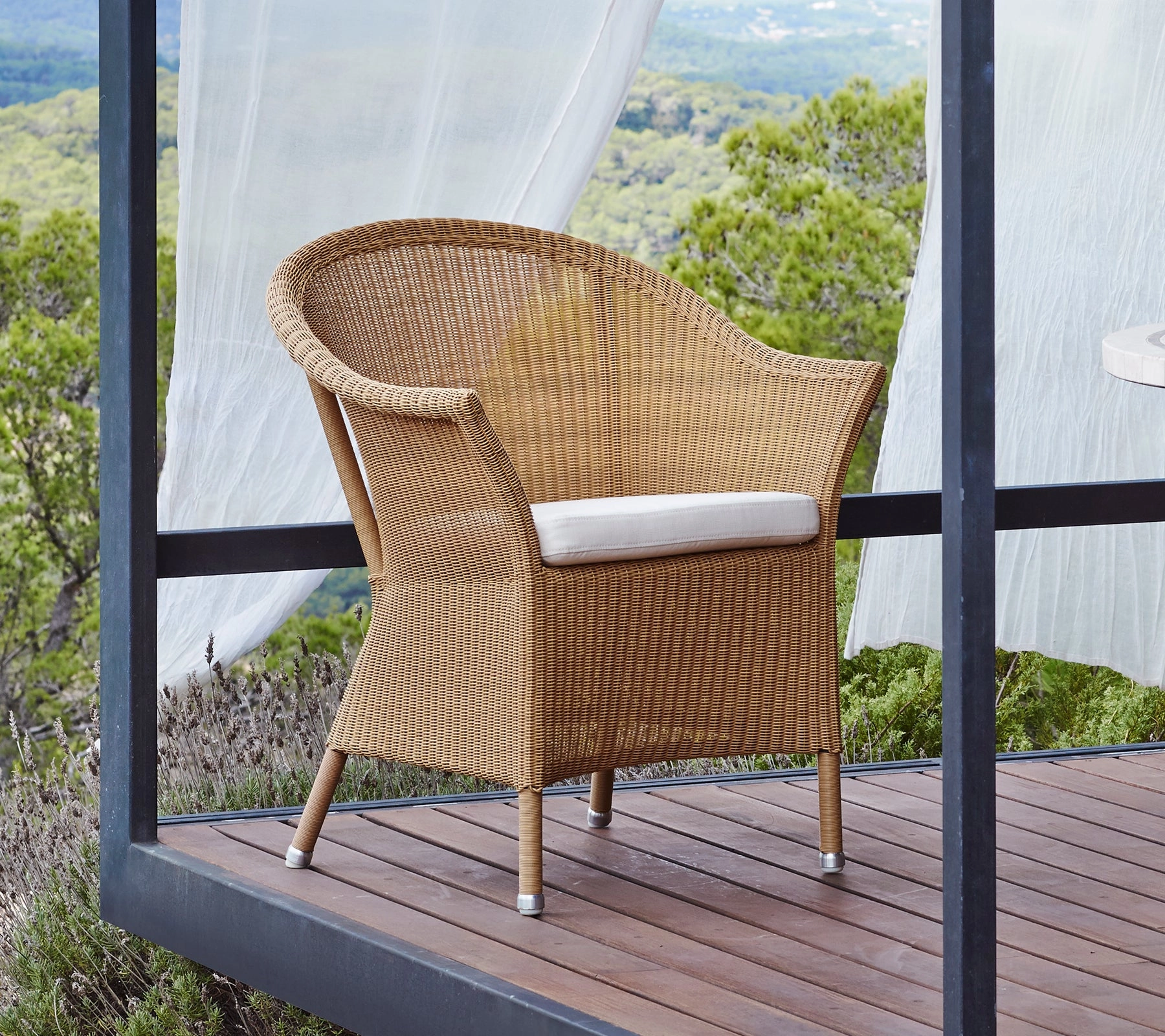 Lansing chair
