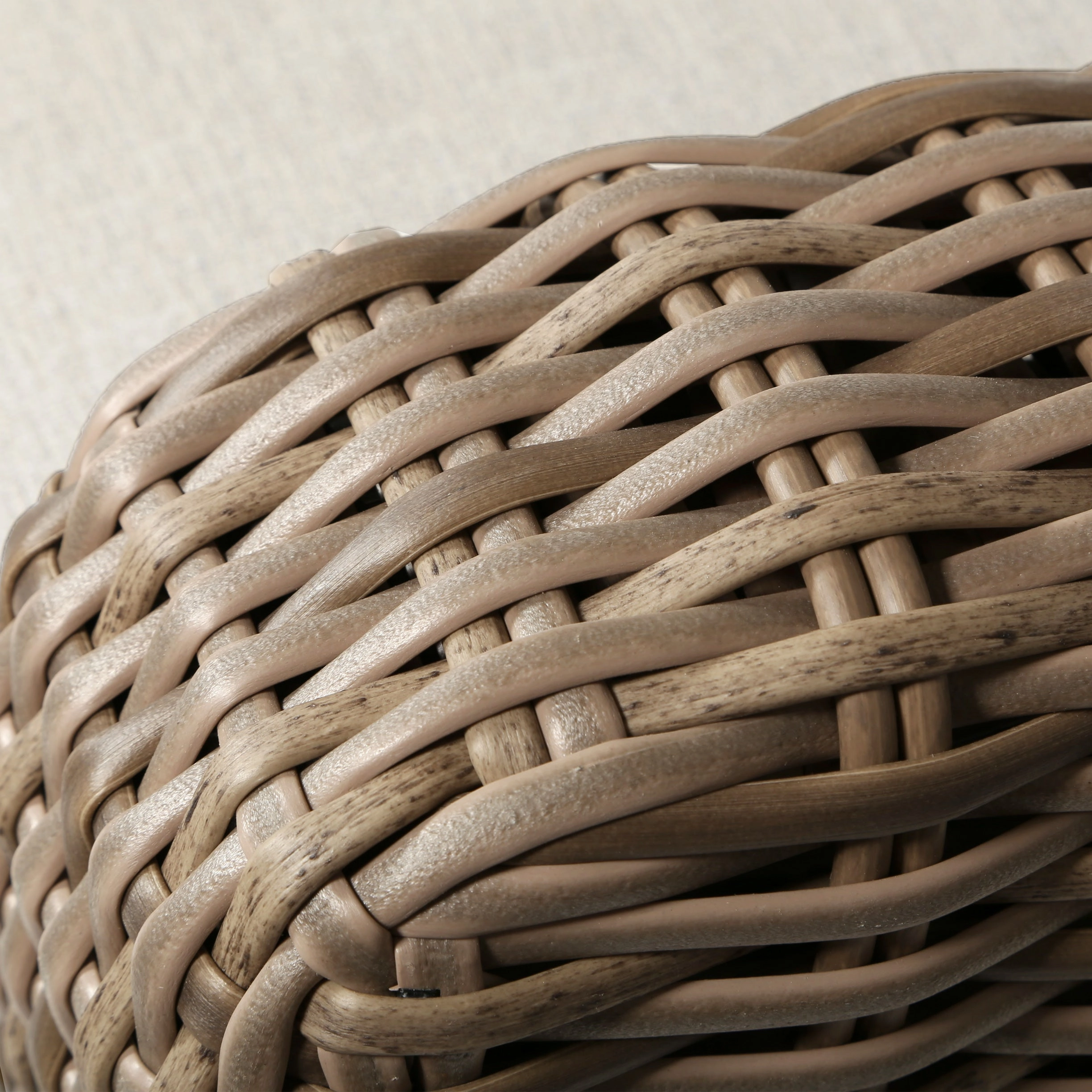 Laurent Sofa