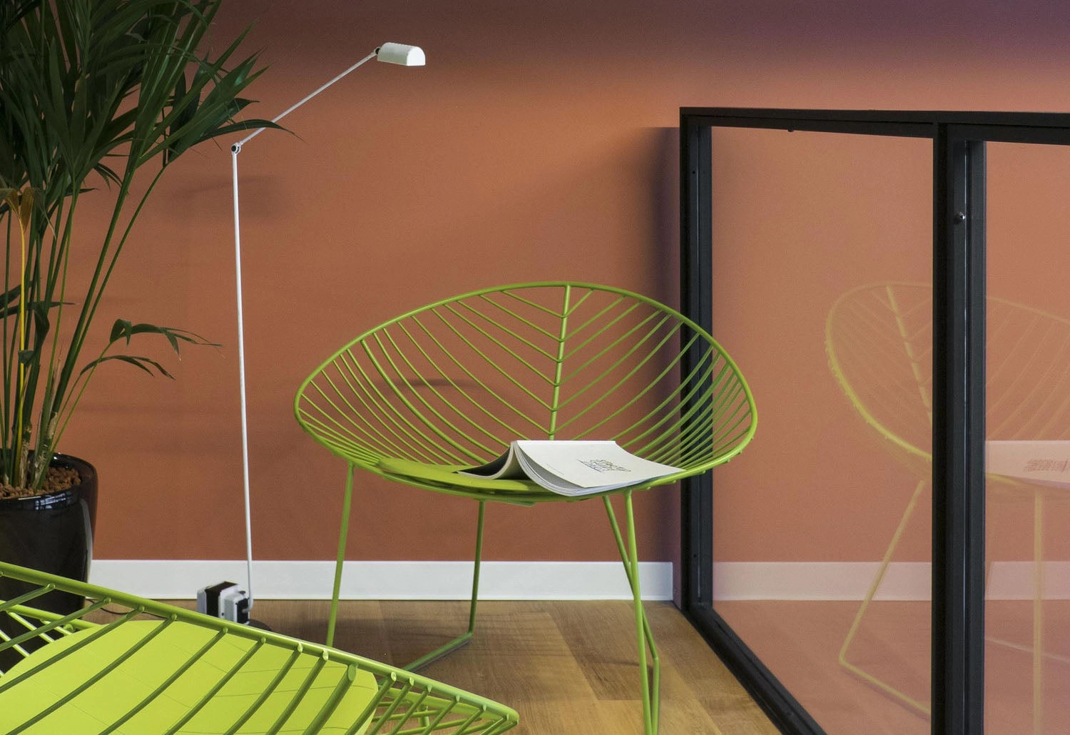 Leaf Outdoor Lounge Chair