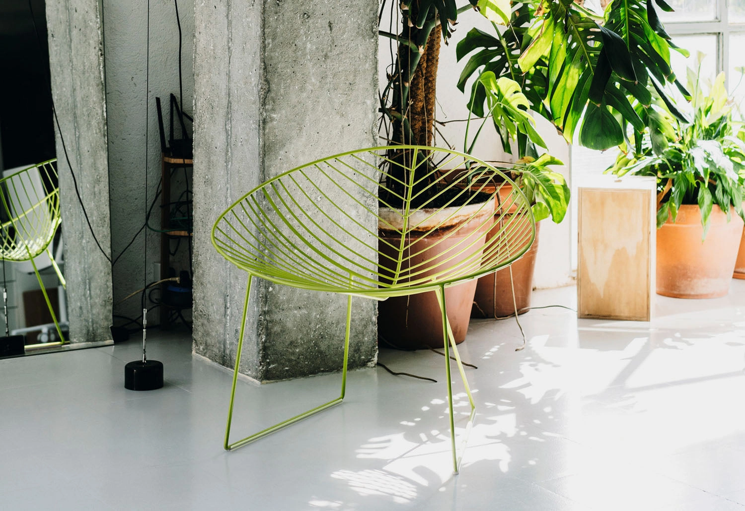 Leaf Outdoor Lounge Chair