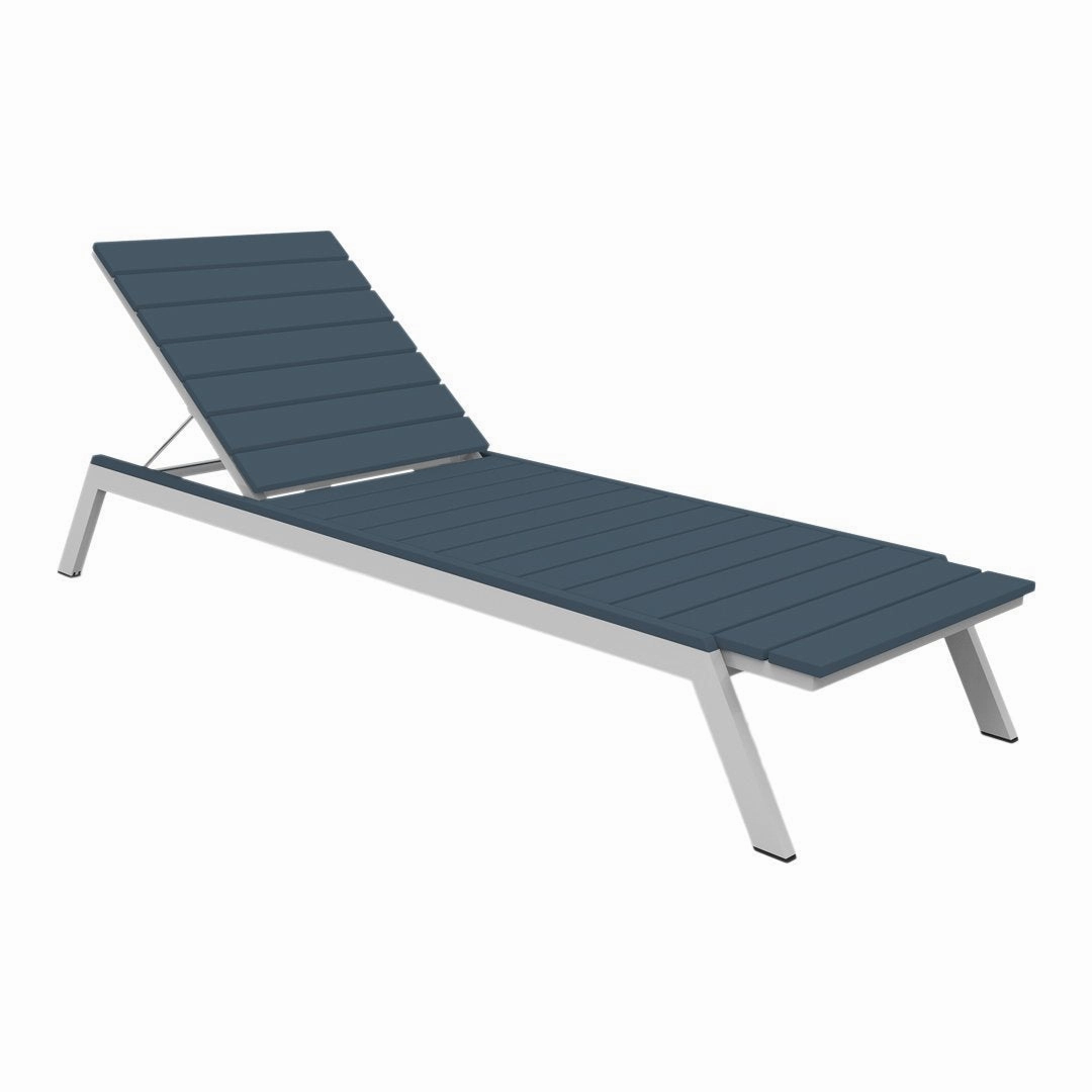 MAD Chaise