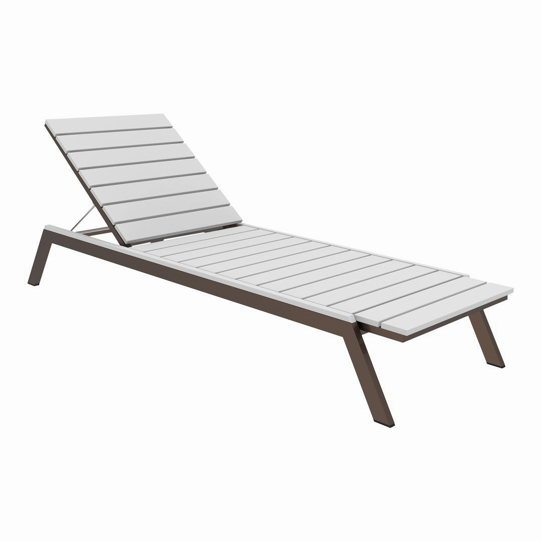 MAD Chaise
