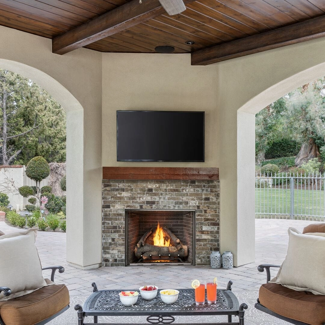 Majestic Courtyard 36" Single-Sided Outdoor Gas Fireplace ODCOUG-36