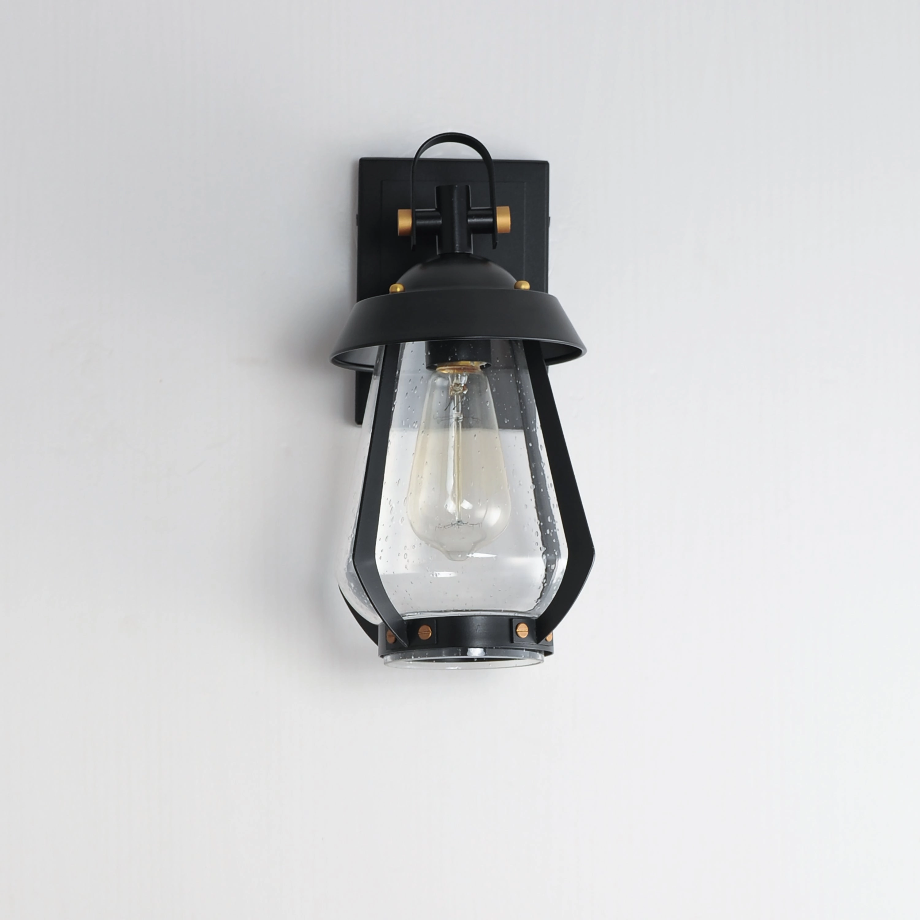 Mariner One Light Outdoor Wall Sconce Black / Antique Brass