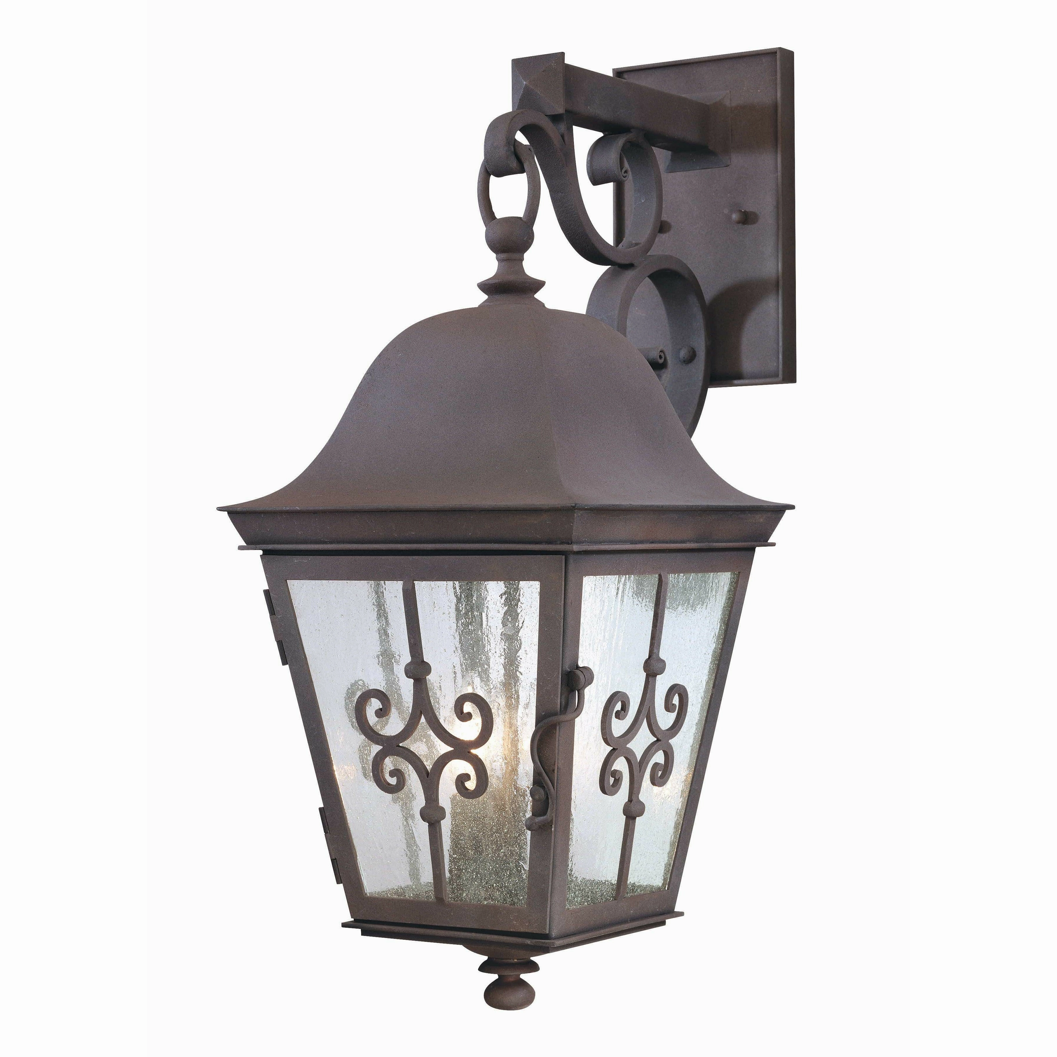 Markham Outdoor Wall LightWeatherproof outdoor lighting