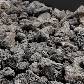 Marquis by Kingsman 10 Pound 1/4 inch Lava Rock MLR1410Fireproof mat for under fire pit