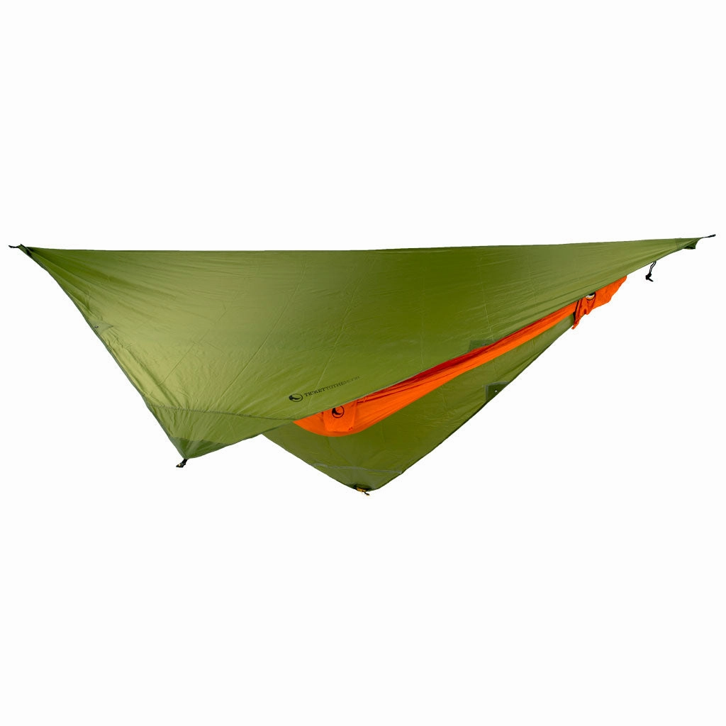 Moon Tarp modern outdoor garden furniture collection