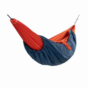 Moonquilt Compact modern outdoor garden furniture collection