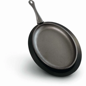 Napoleon Cast Iron Skillet 56003Stainless steel BBQ tool set