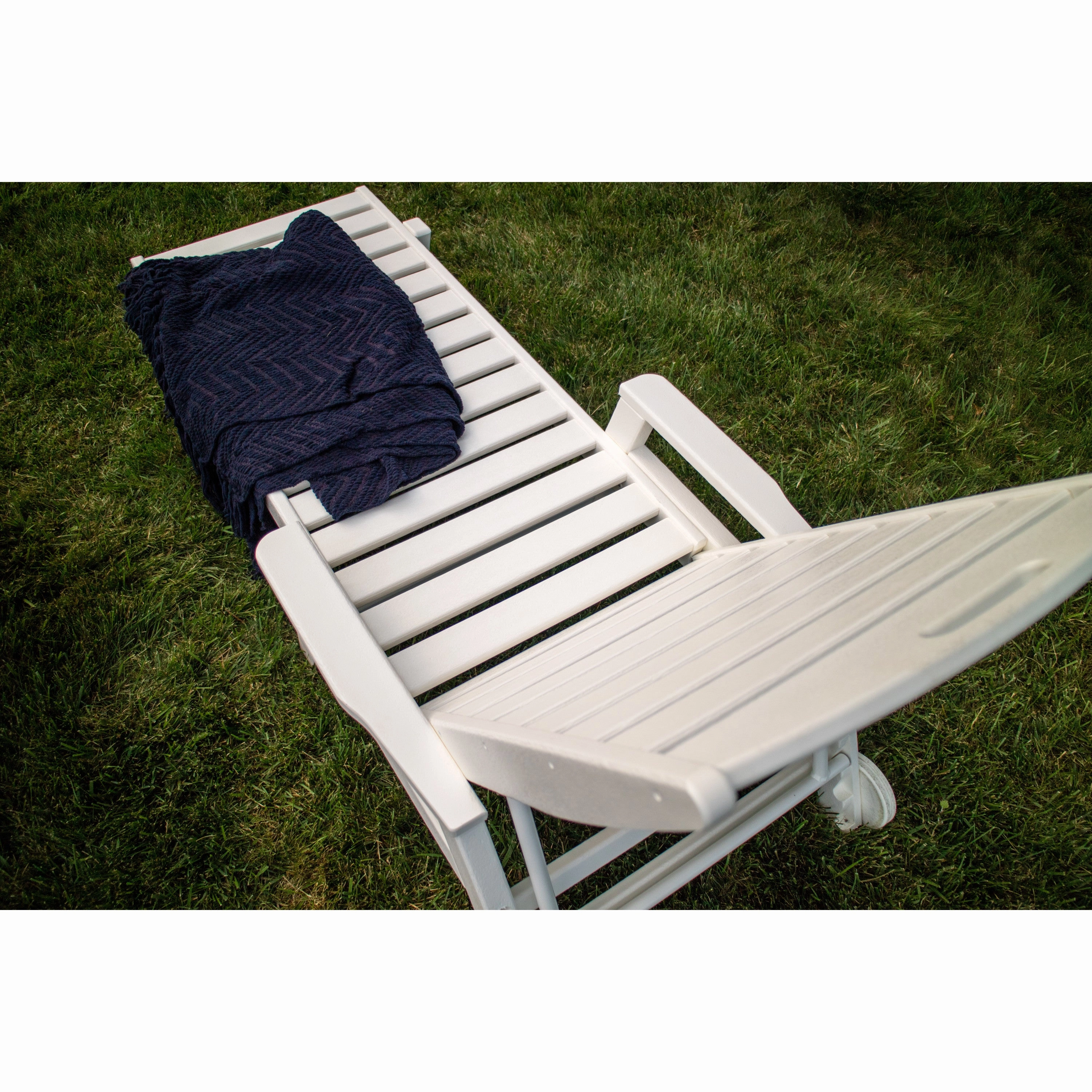 Nautical Chaise with Arms & Wheels