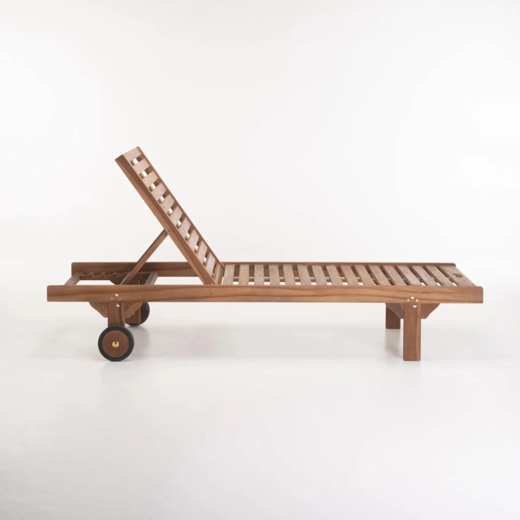 NINA DELUXE TEAK SUNLOUNGER