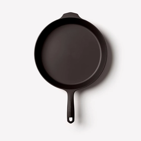 No.10 Cast Iron Skillet space-saving outdoor cooking solutions