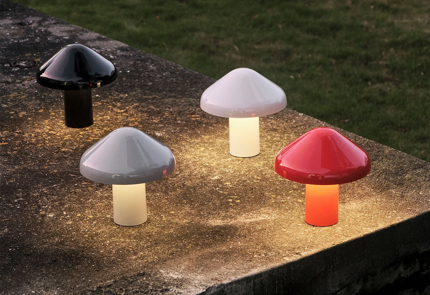 Pao Portable LampWeatherproof outdoor lighting