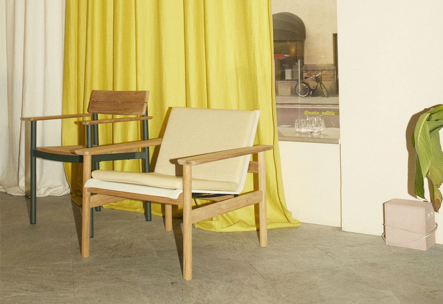 Pelagus Lounge Chair
